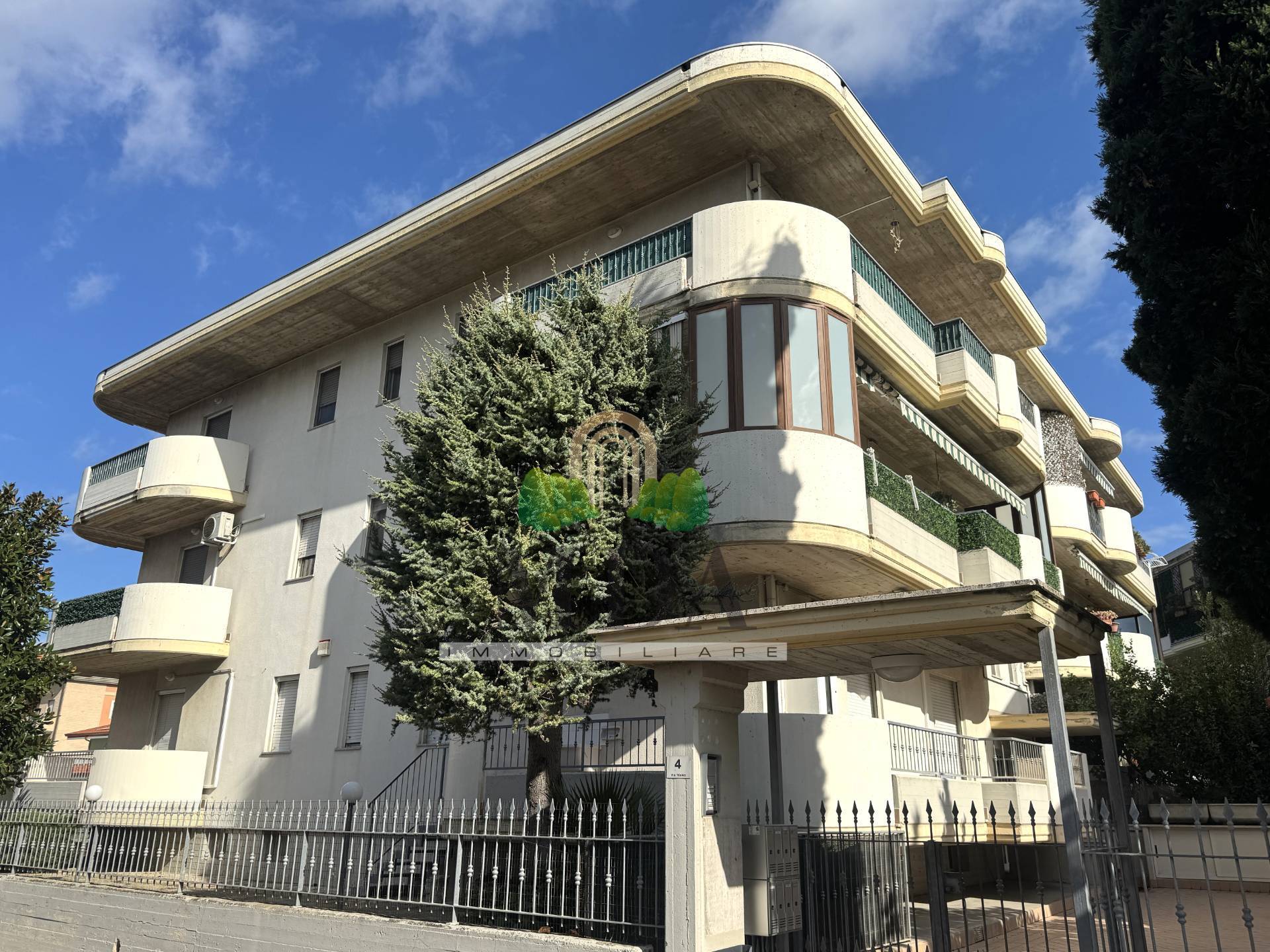 Appartamento in vendita a Martinsicuro, Villa Rosa