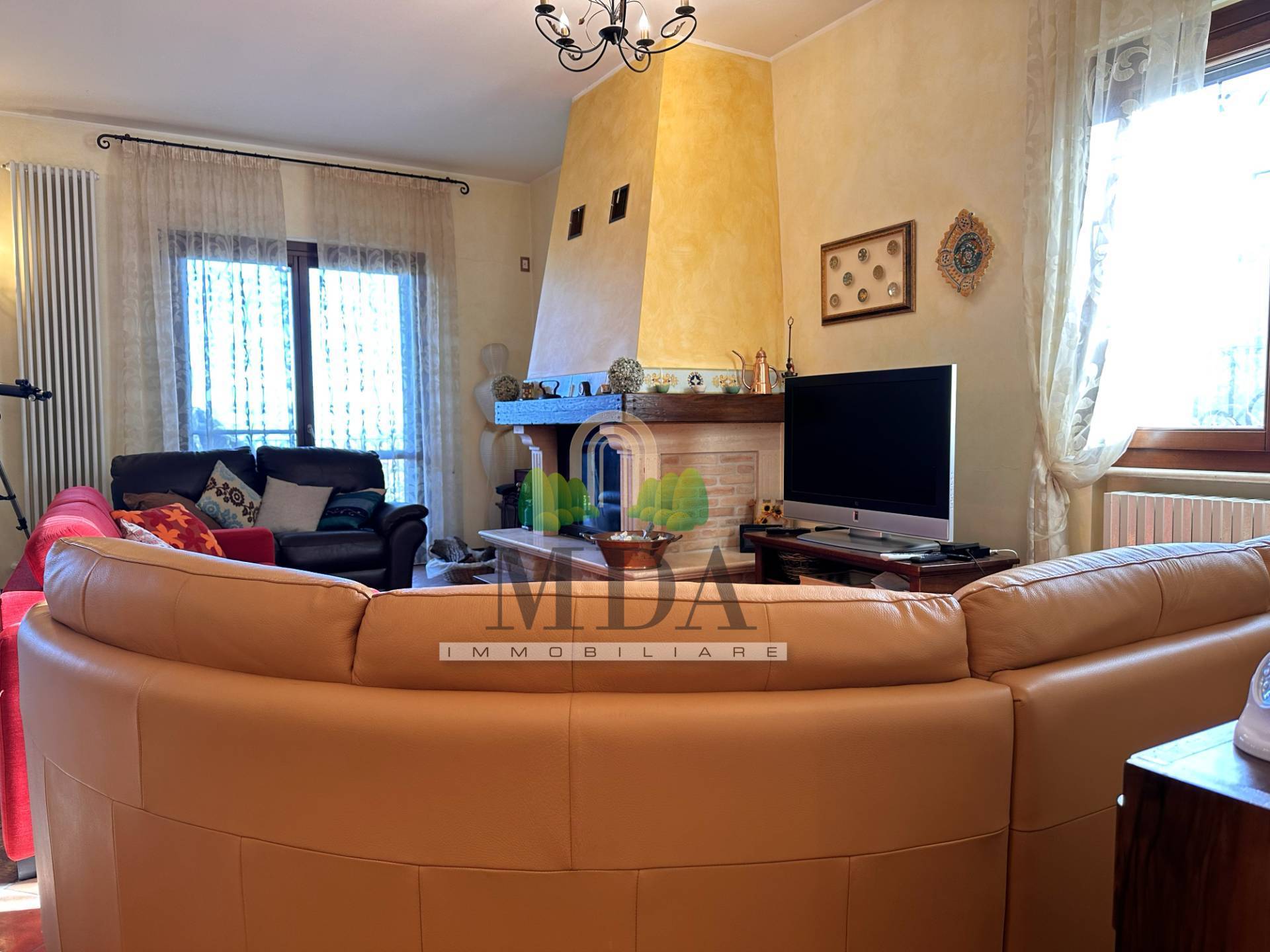 Villa in vendita a Controguerra, Controguerra