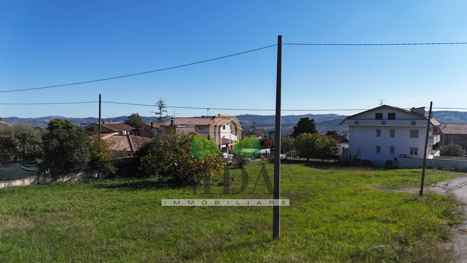 Terreno edificabile in vendita a Bellante