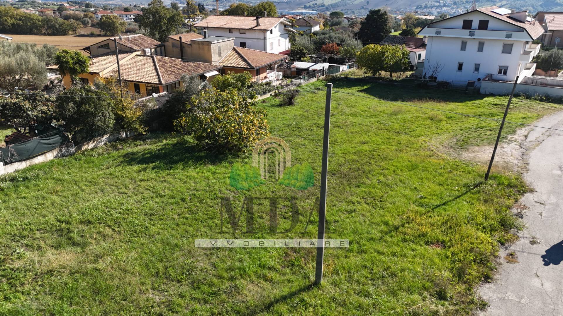 Terreno edificabile in vendita a Bellante