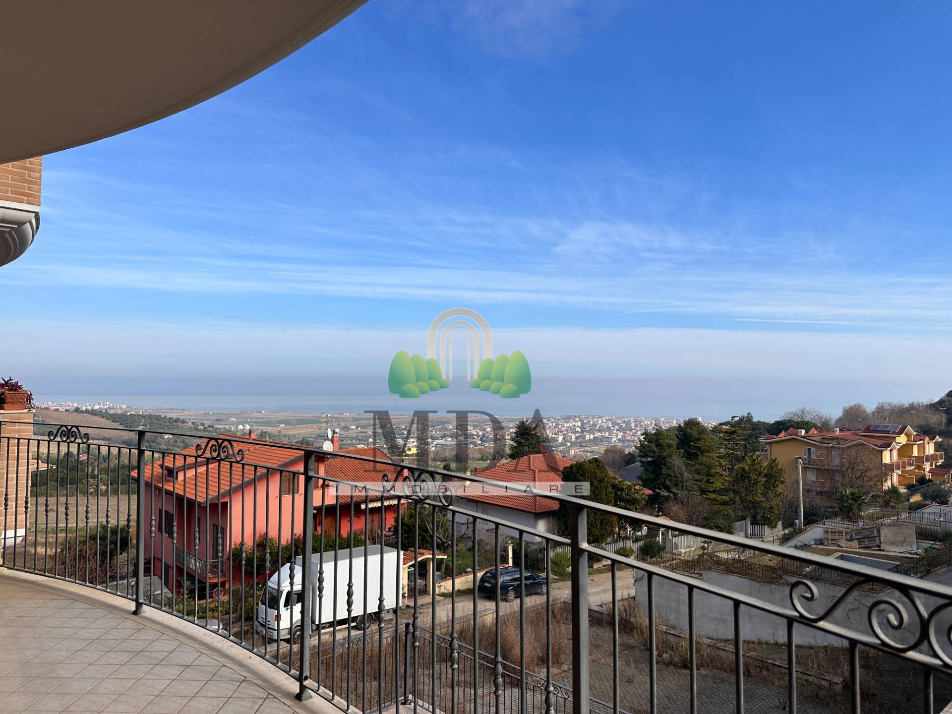 Appartamento in vendita a Colonnella, C/da S.Martino