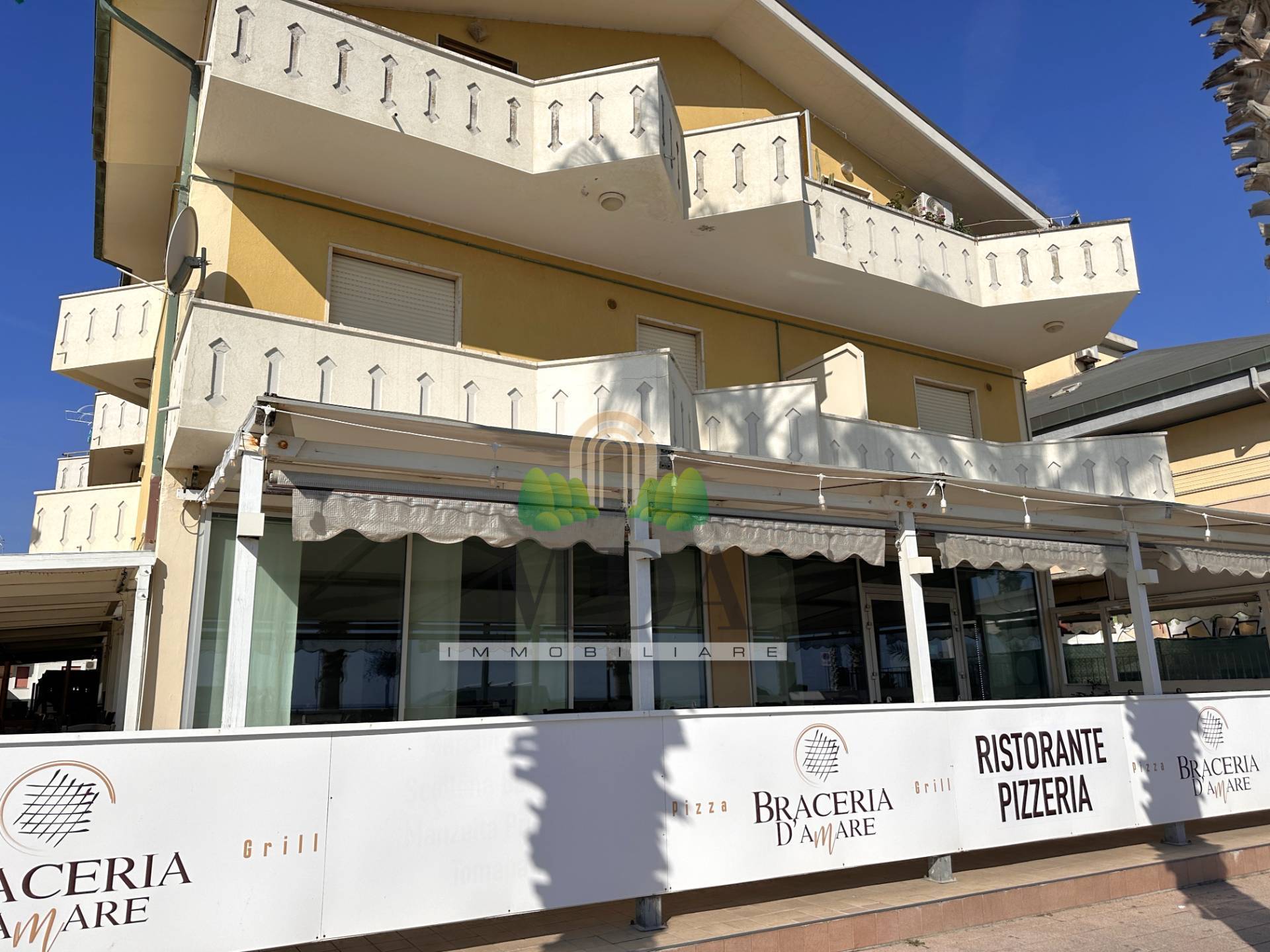 Locale commerciale in vendita a Martinsicuro