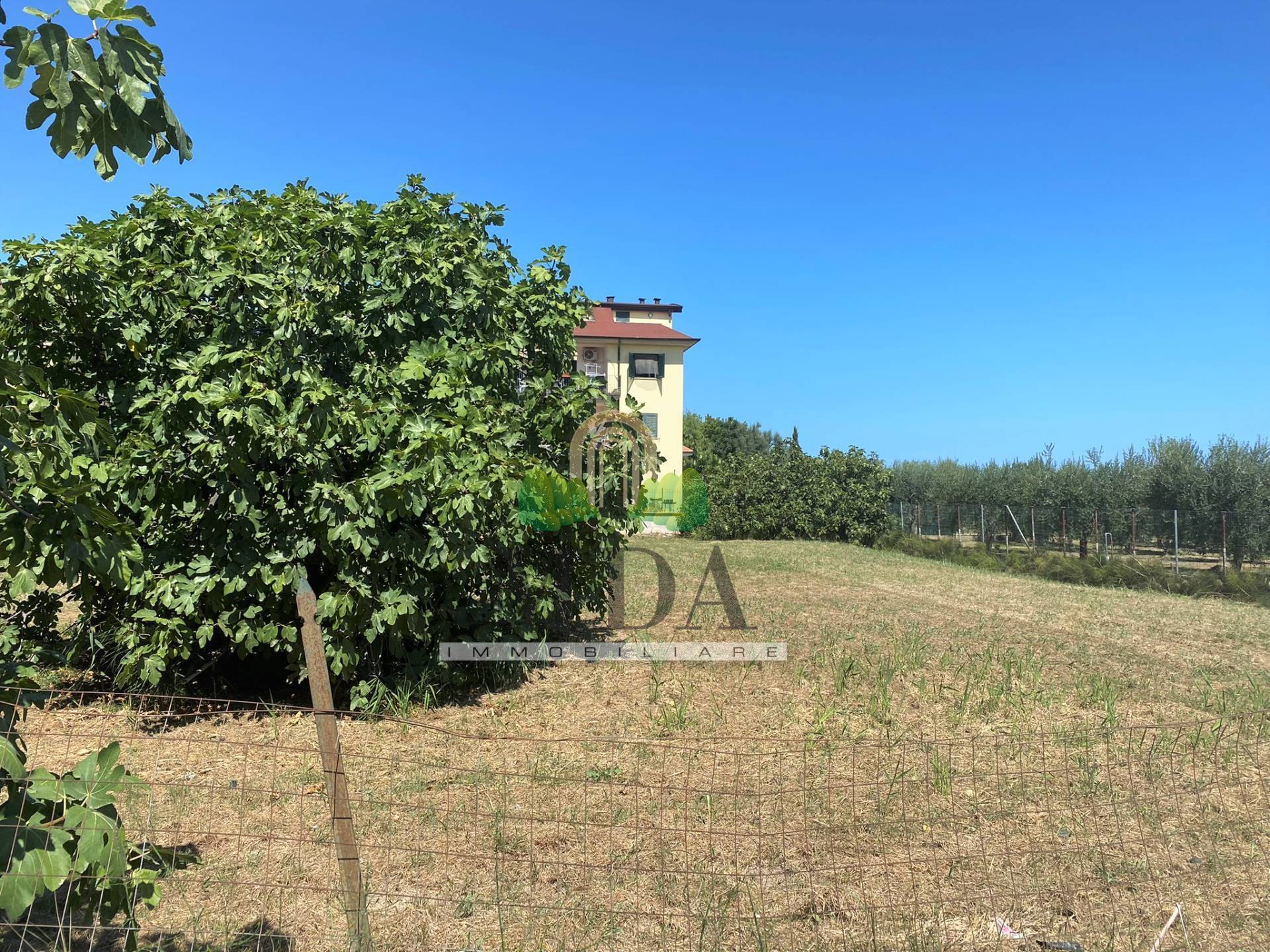 Terreno edificabile in vendita a Martinsicuro, Villa Rosa