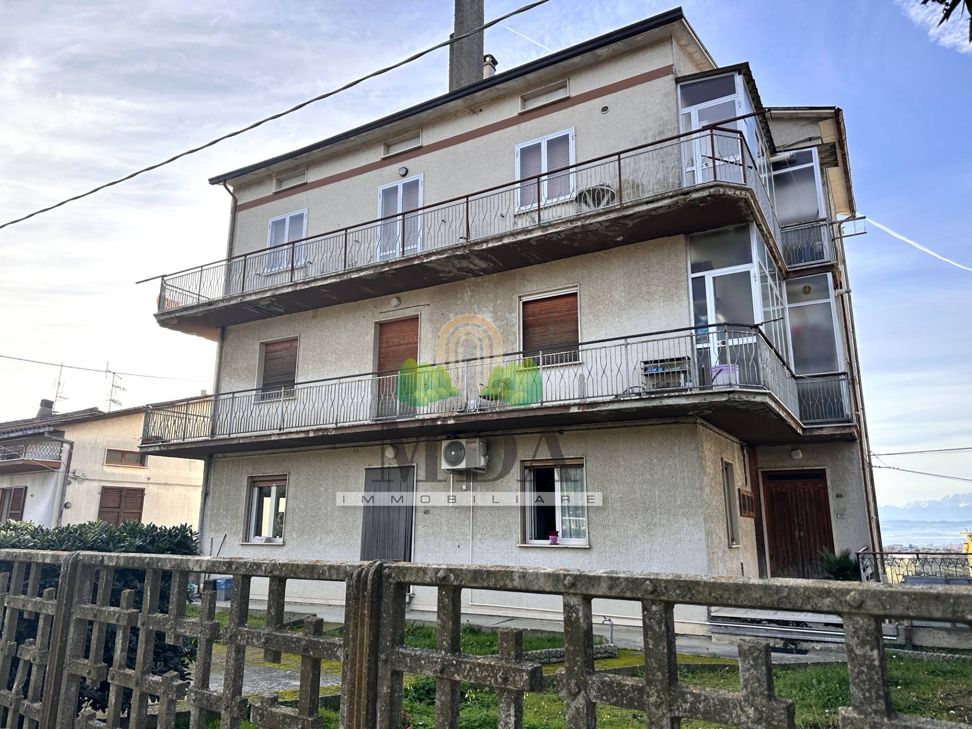 Appartamento in vendita a Controguerra, Controguerra