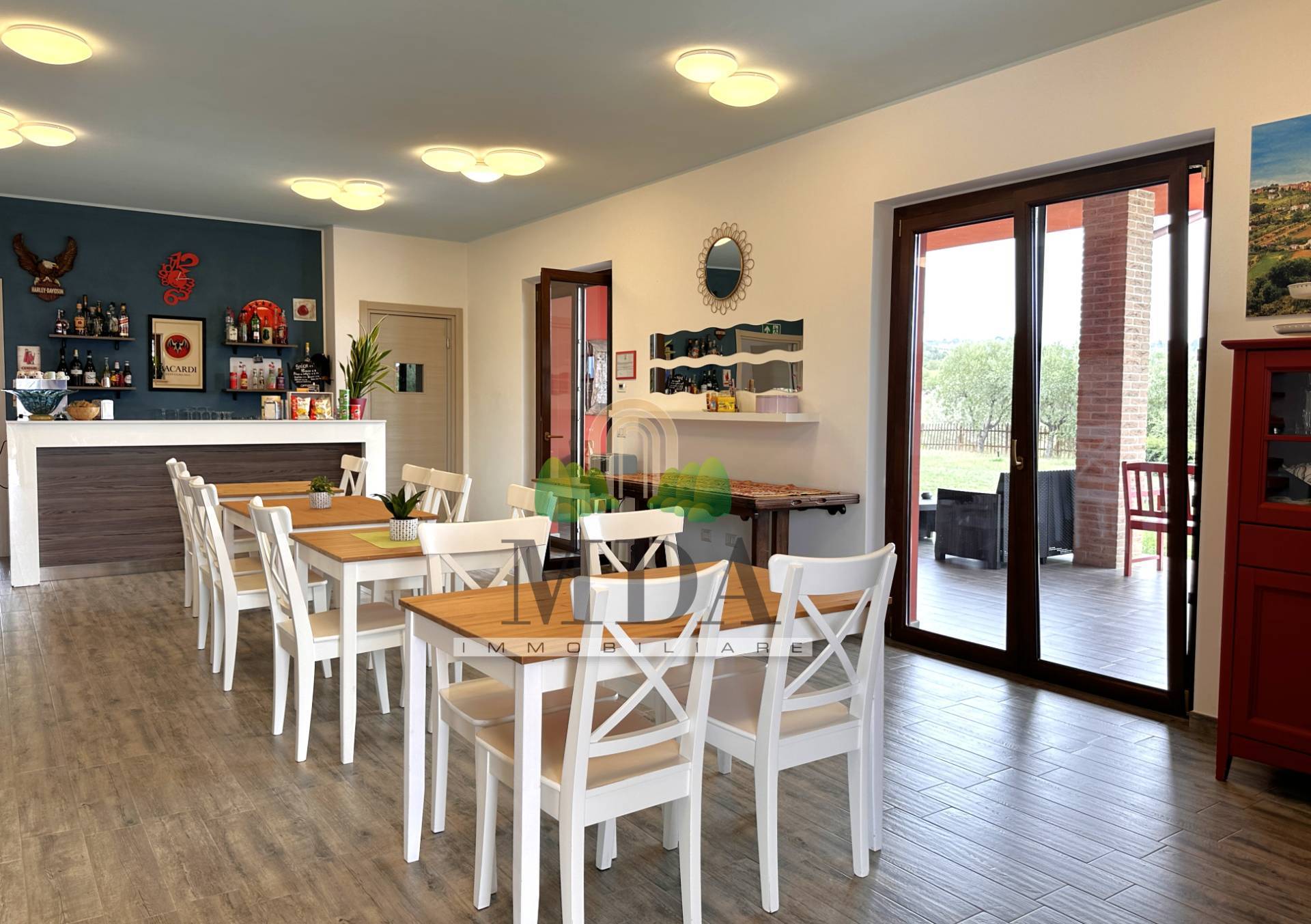 Attivit commerciale in vendita a Colonnella, C/da RioMoro