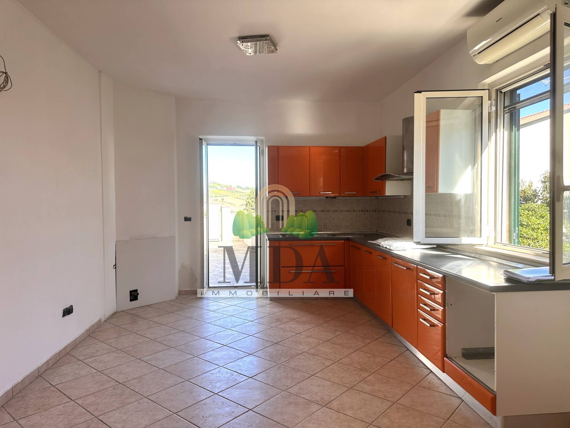 Casa singola in vendita a Torano Nuovo