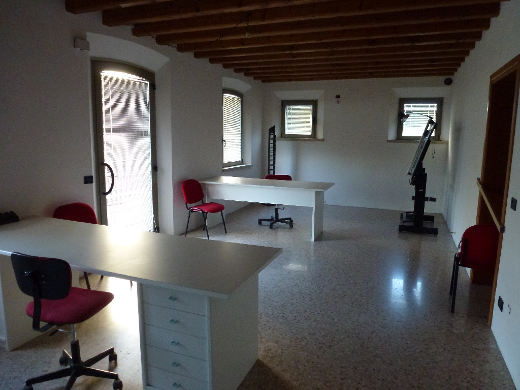 Capannone in affitto a Gaiarine