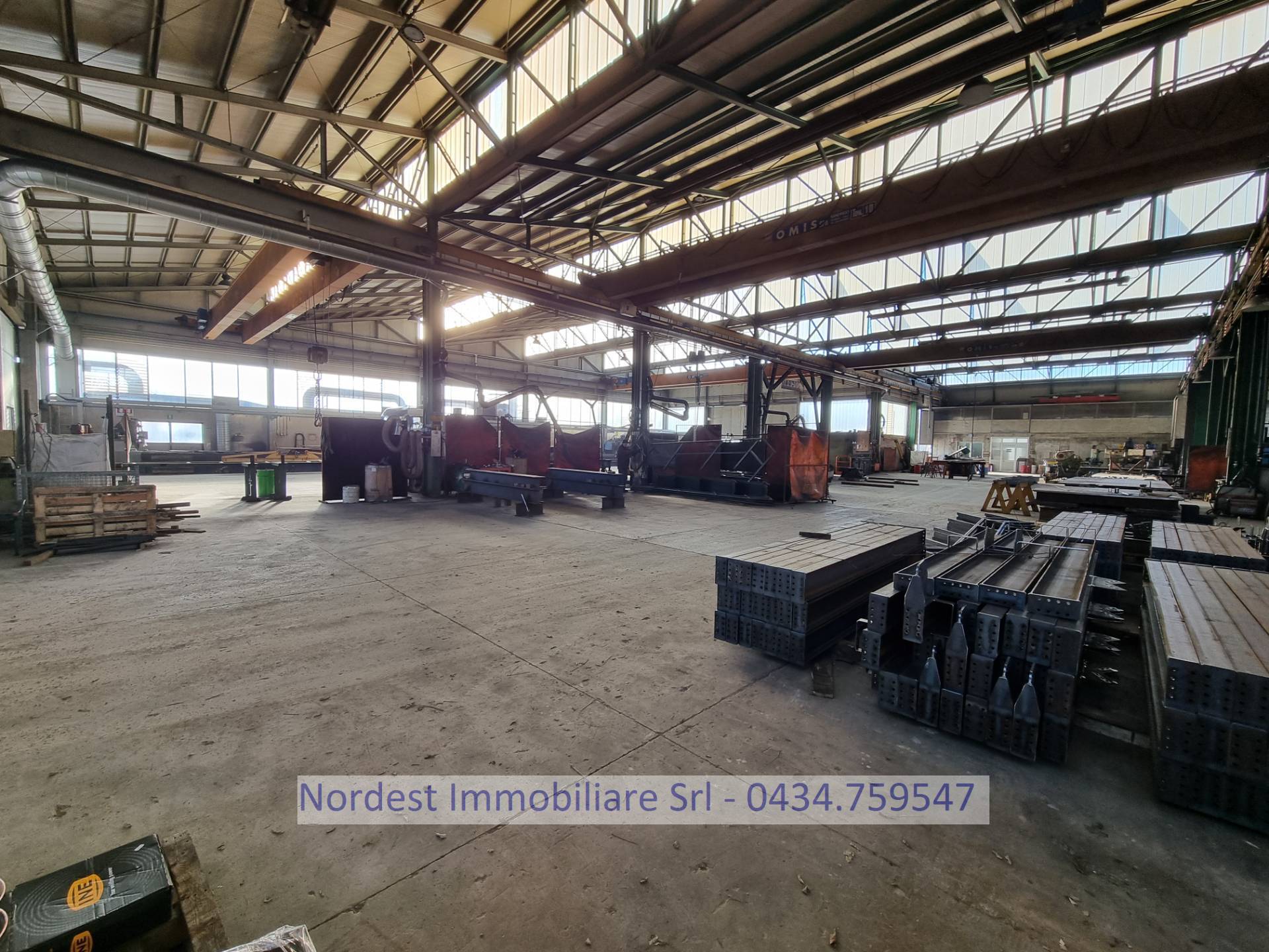 Capannone in vendita a Budoia