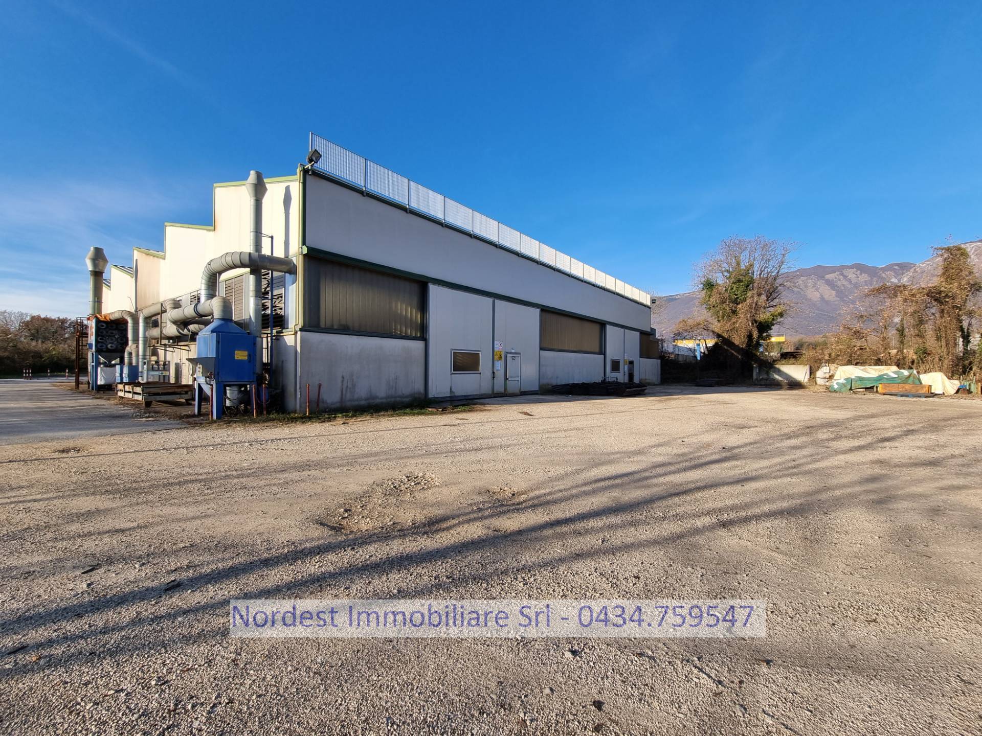 Capannone in vendita a Budoia