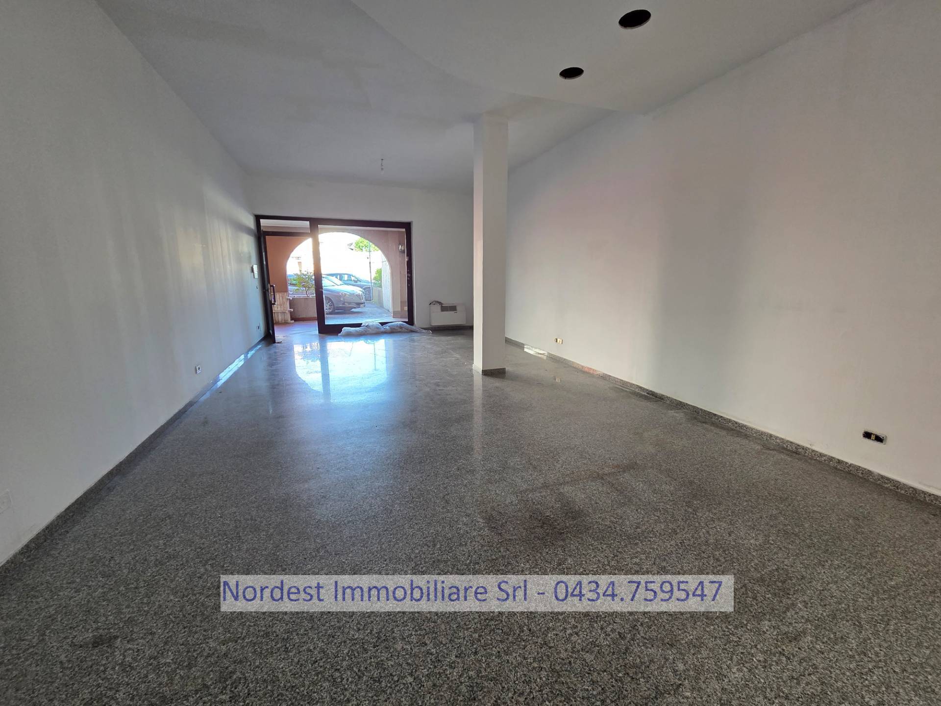 Locale commerciale in affitto a Gaiarine