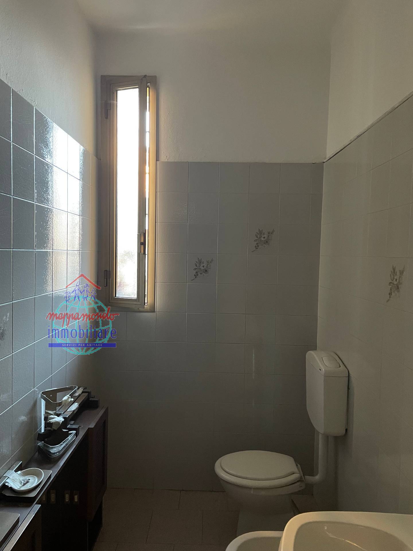 Negozio in vendita a Castello d'Argile, Castello d'Argile