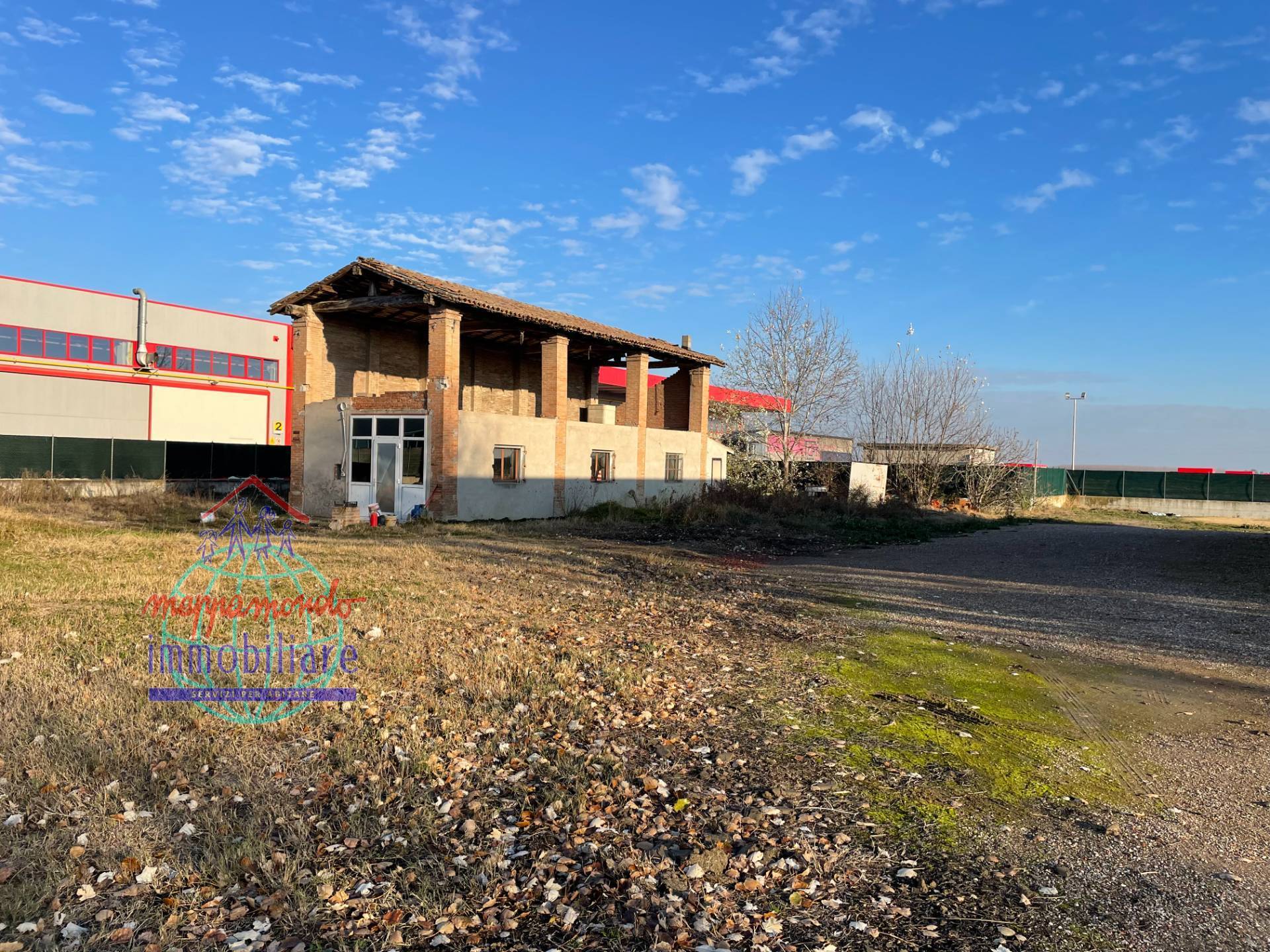 Bi-Tri-Quadrifamiliare in vendita a Cento, XII Morelli