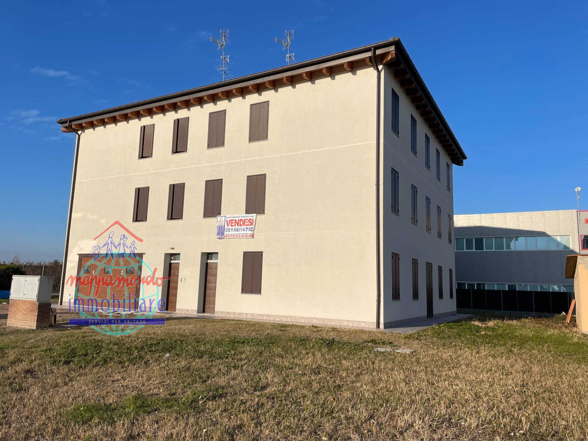 Bi-Tri-Quadrifamiliare in vendita a Cento, XII Morelli