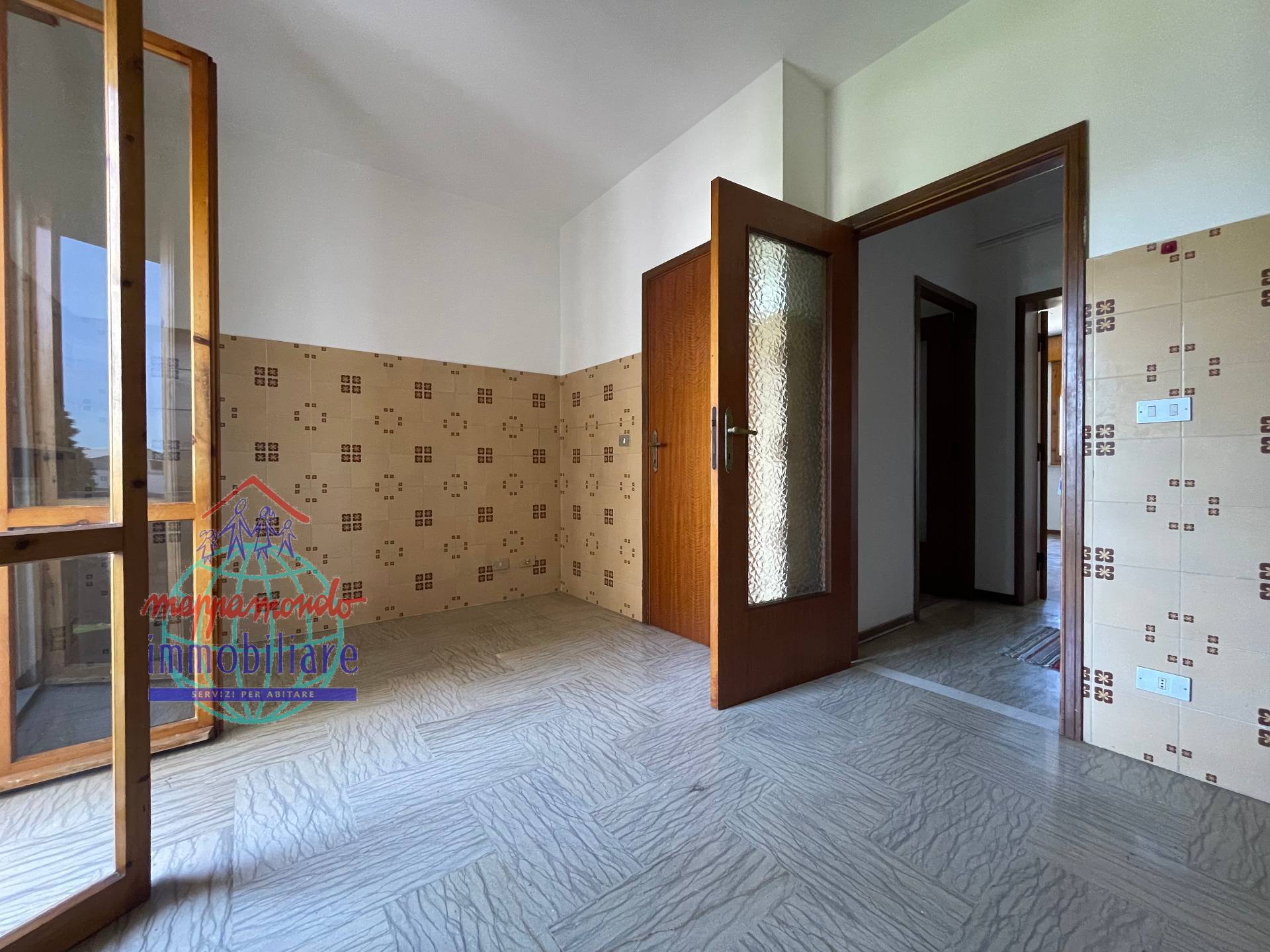 Appartamento in vendita a Cento, XII Morelli