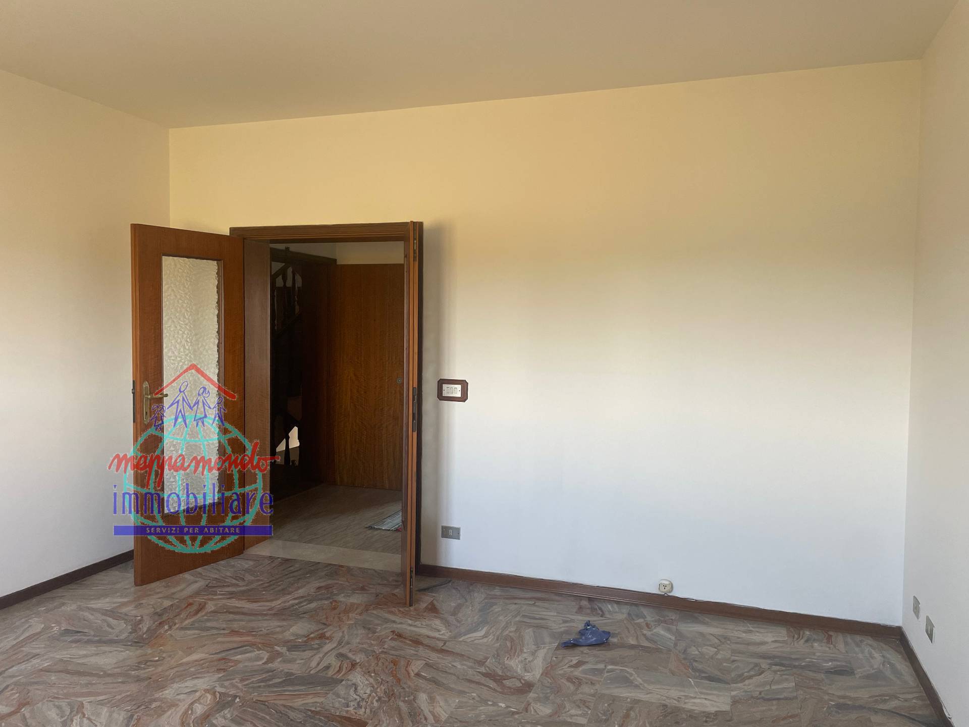 Appartamento in vendita a Cento, XII Morelli