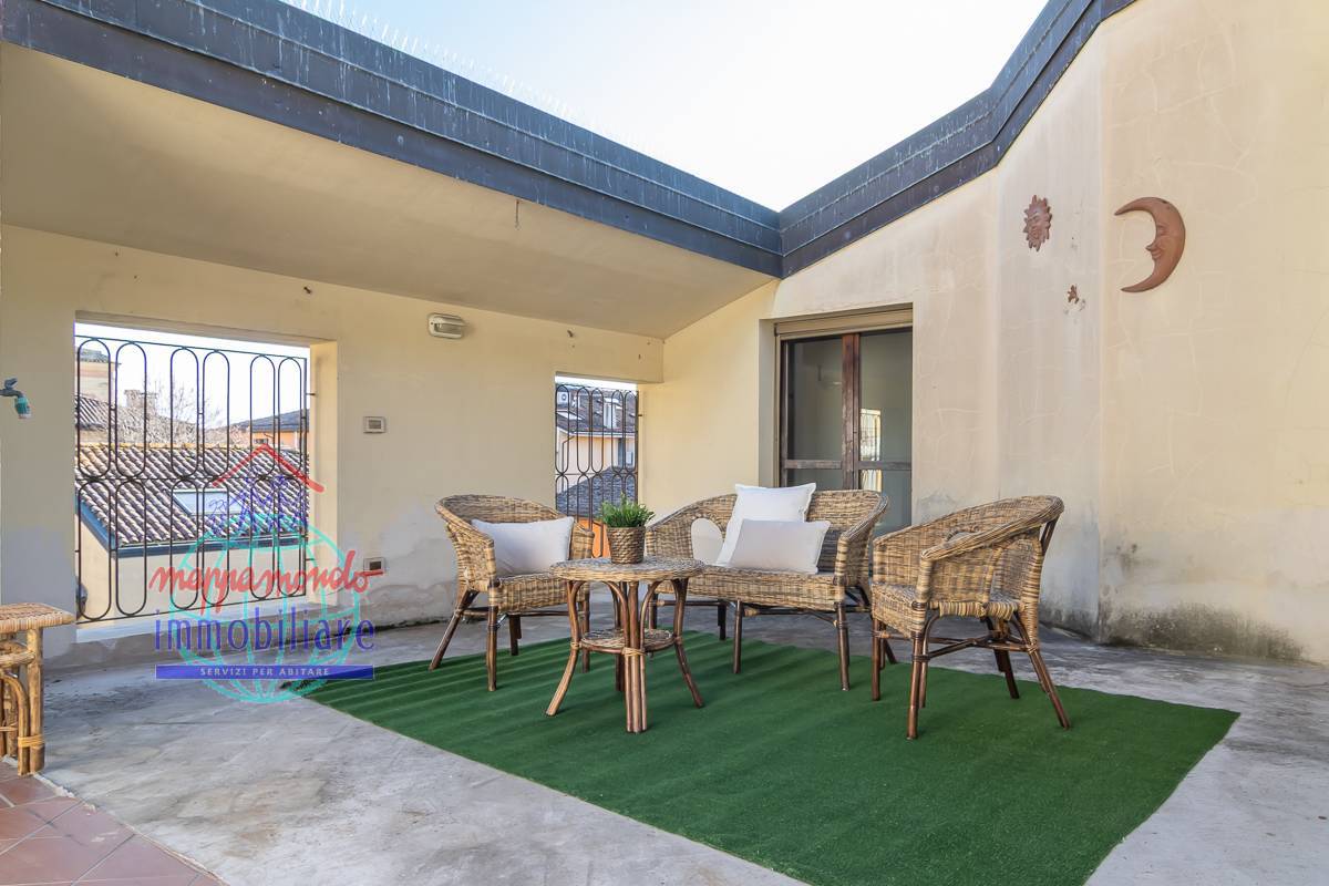 Appartamento in vendita a Cento, Cento