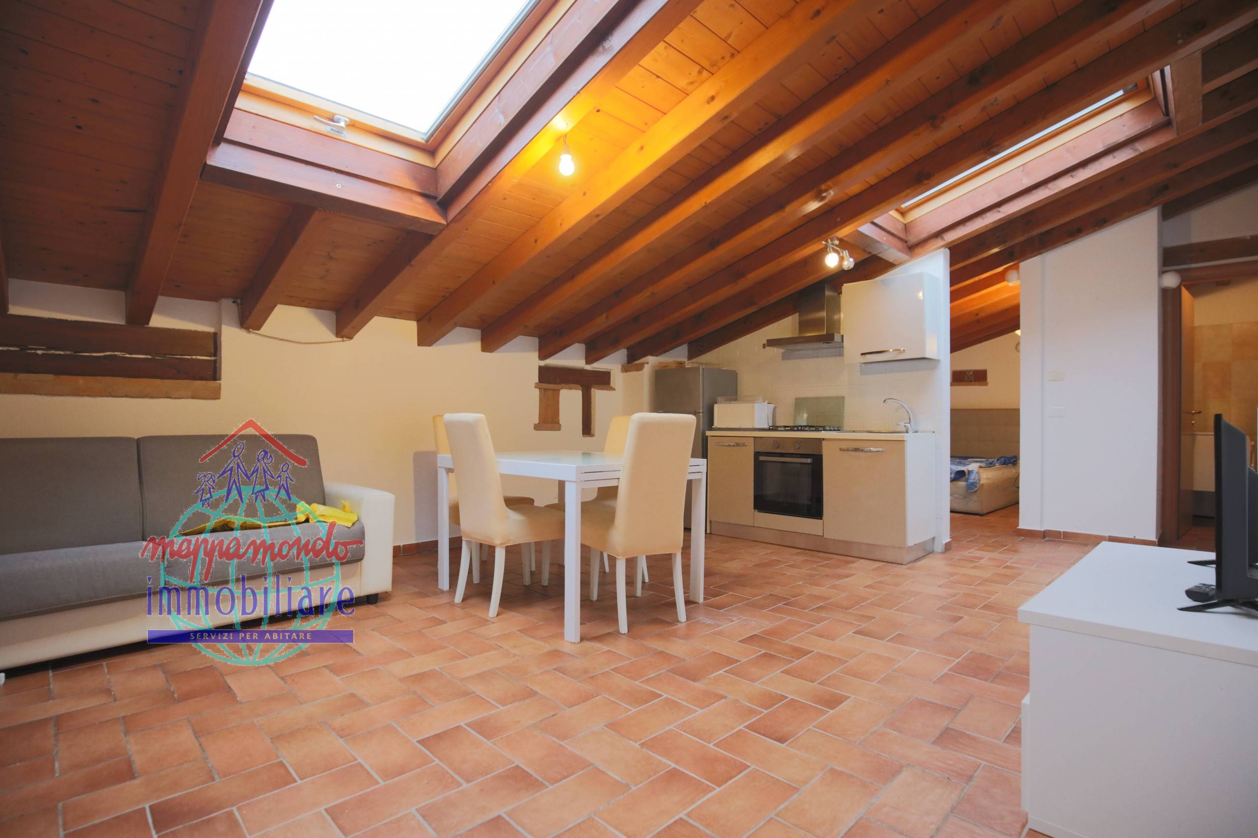 Bilocale in vendita a Cento, Cento