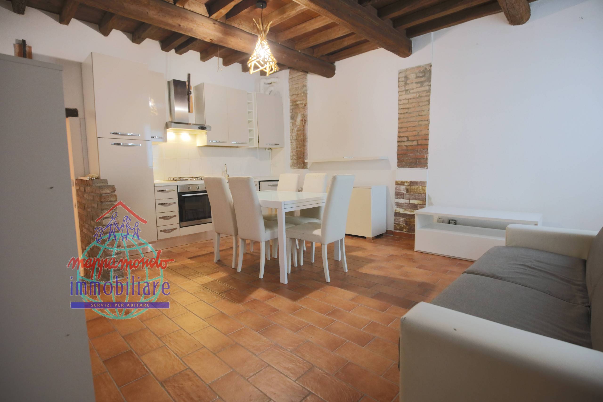 Bilocale in vendita a Cento, Cento