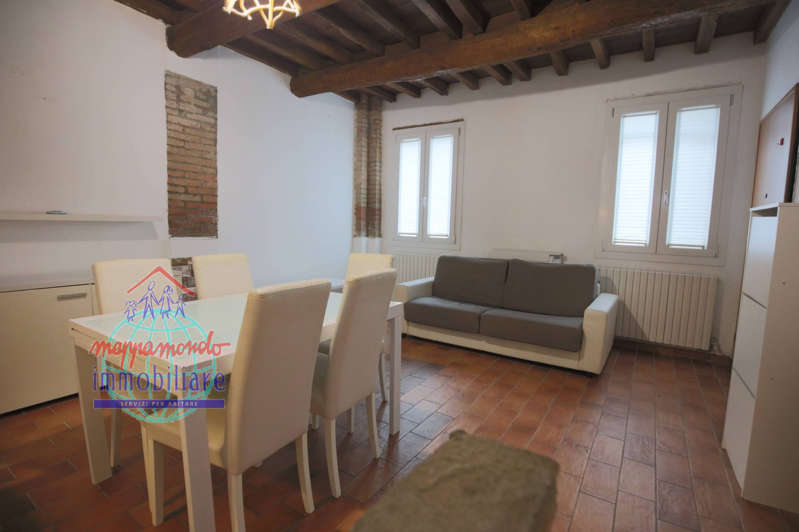 Bilocale in vendita a Cento, Cento