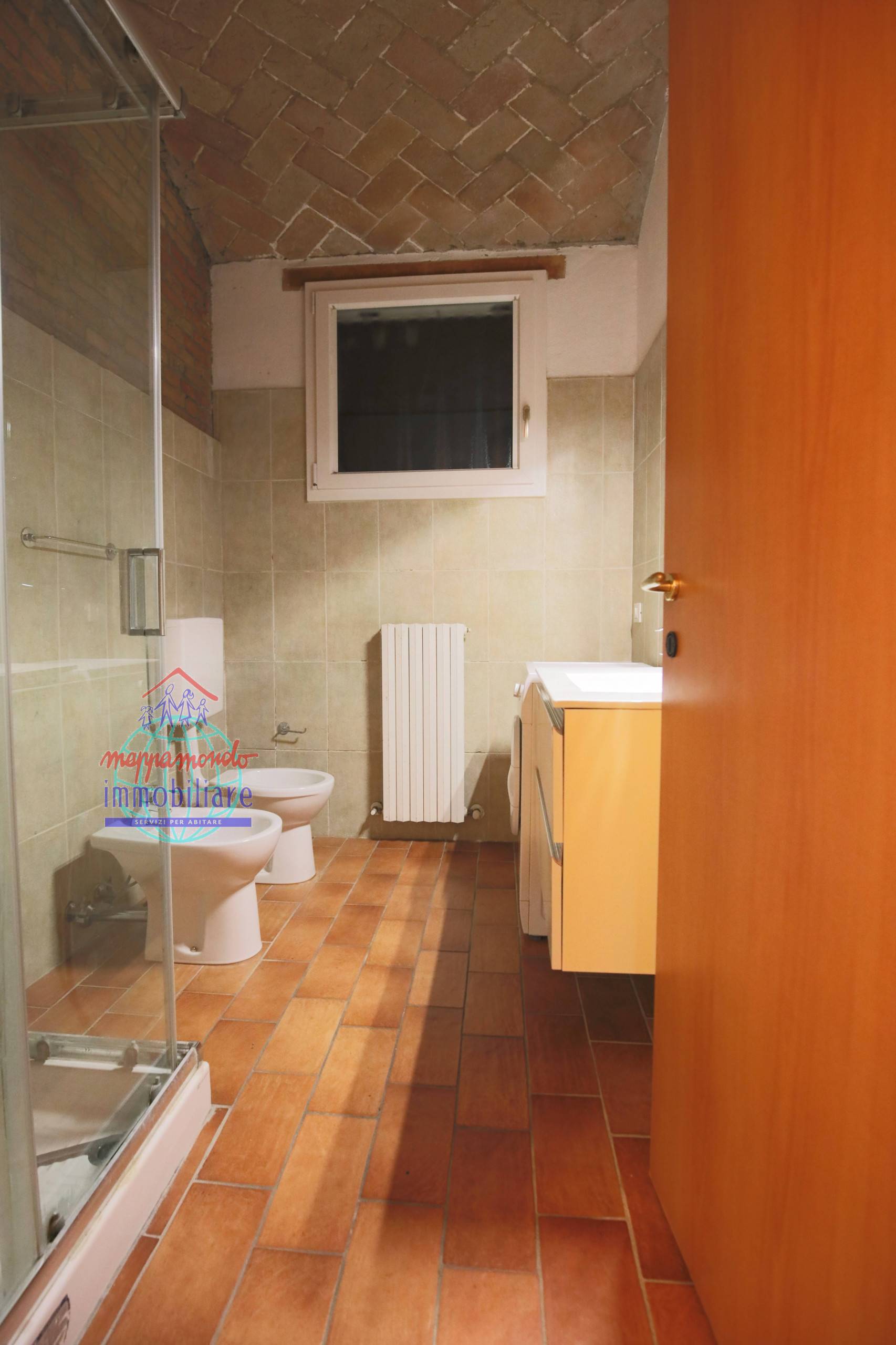 Bilocale in vendita a Cento, Cento