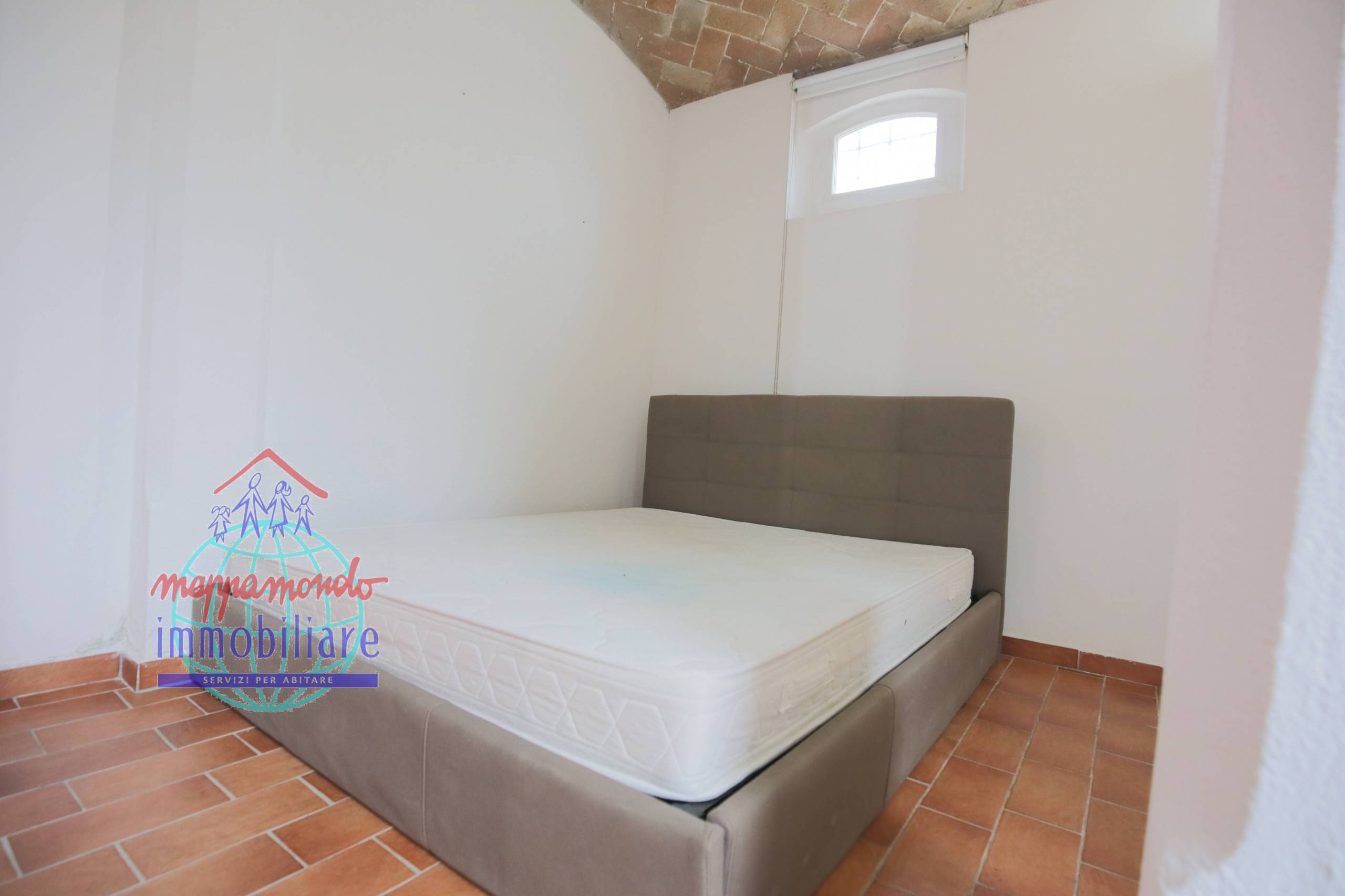 Bilocale in vendita a Cento, Cento