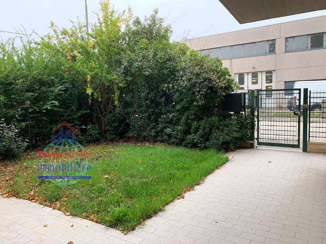 Studio/Ufficio in affitto a Sala Bolognese, Padulle