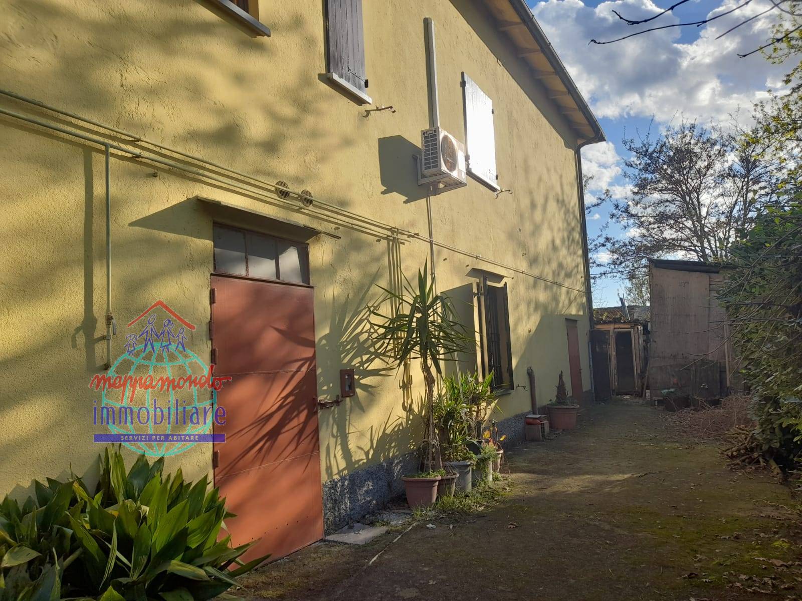 Bi-Tri-Quadrifamiliare in vendita a Calderara di Reno, Calderara di Reno