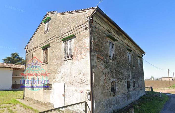 Rustico in vendita a Cento, Casumaro