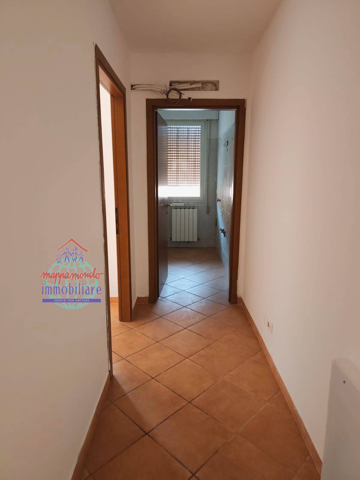 Appartamento in vendita a Cento, Cento