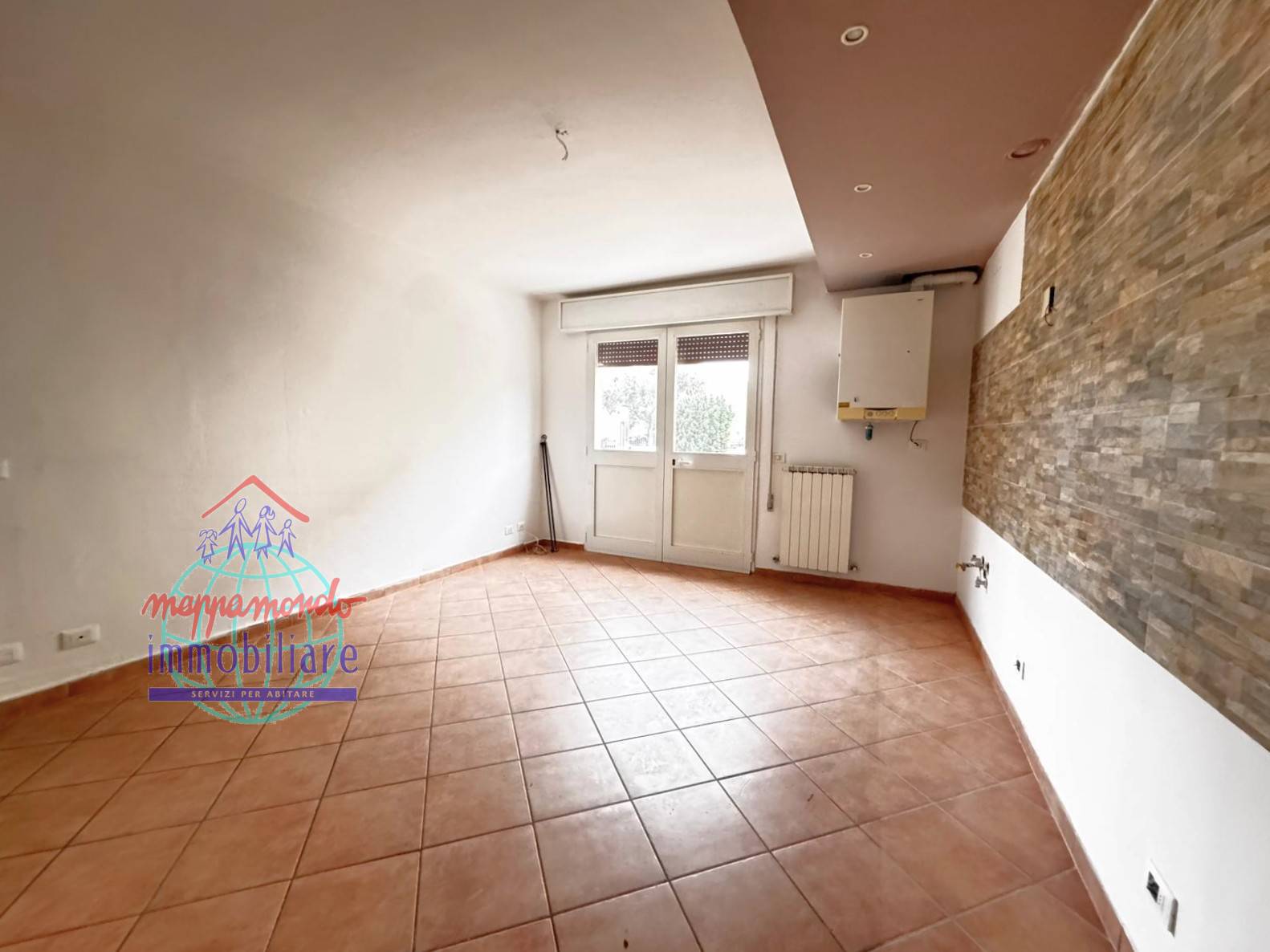 Appartamento in vendita a Cento, Cento