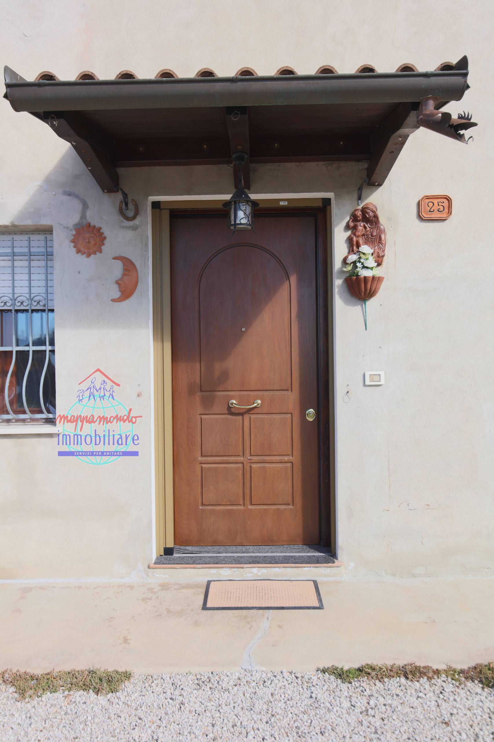 Casa singola in vendita a Cento, XII Morelli