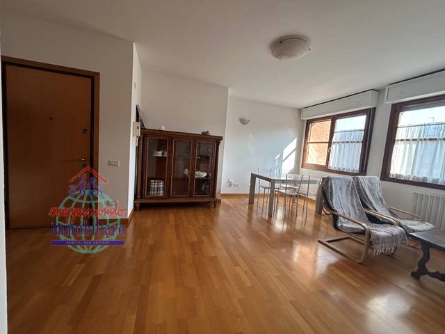 Appartamento in affitto a Bologna, Reno