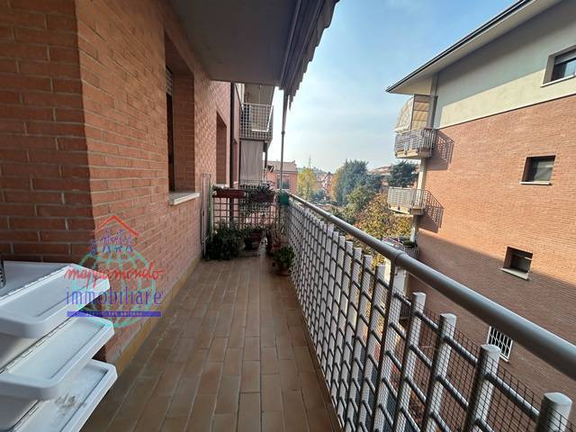 Appartamento in affitto a Bologna, Reno