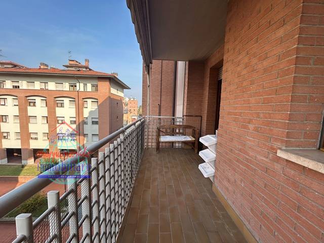 Appartamento in affitto a Bologna, Reno