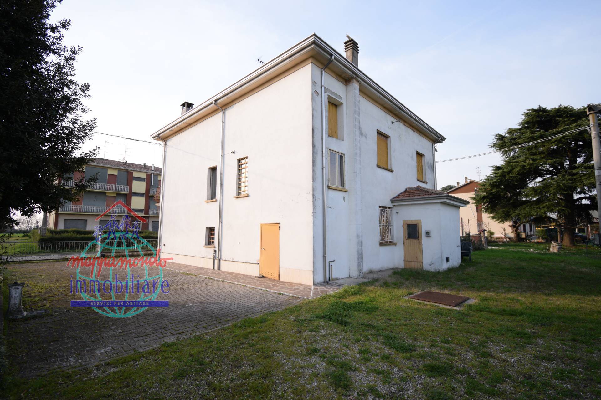 Casa singola in vendita a Cento, XII Morelli