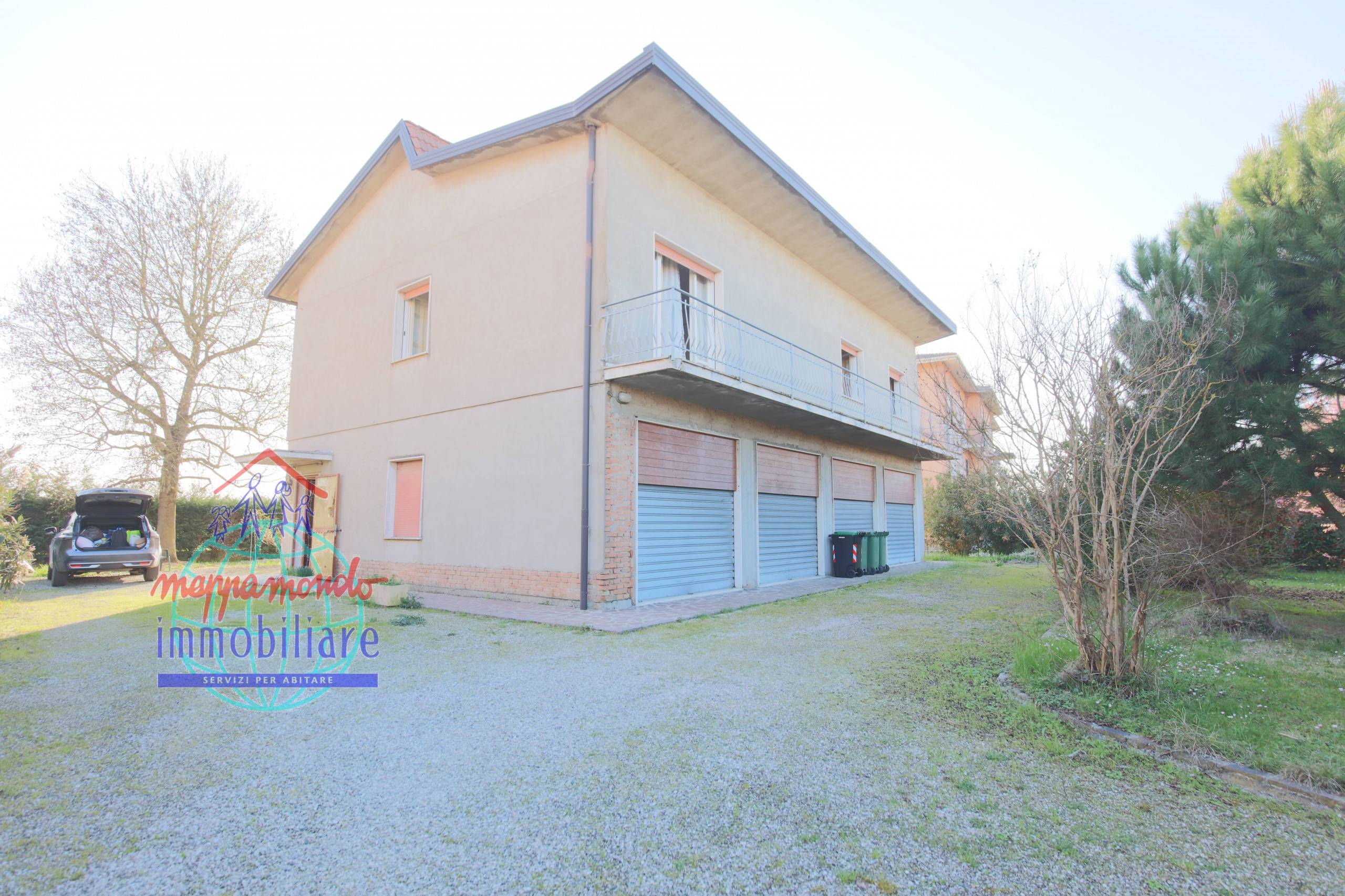 Casa singola in vendita a Cento, Corporeno