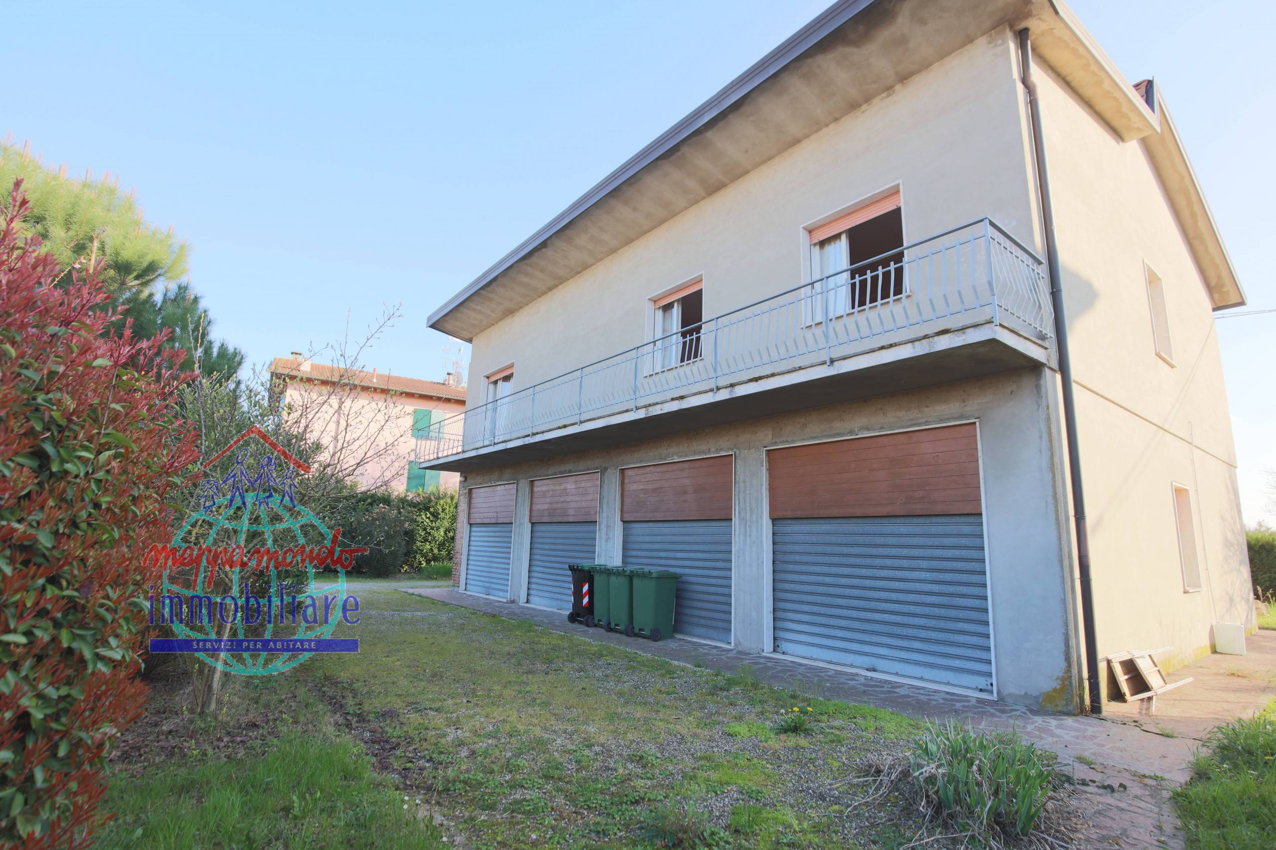 Casa singola in vendita a Cento, Corporeno