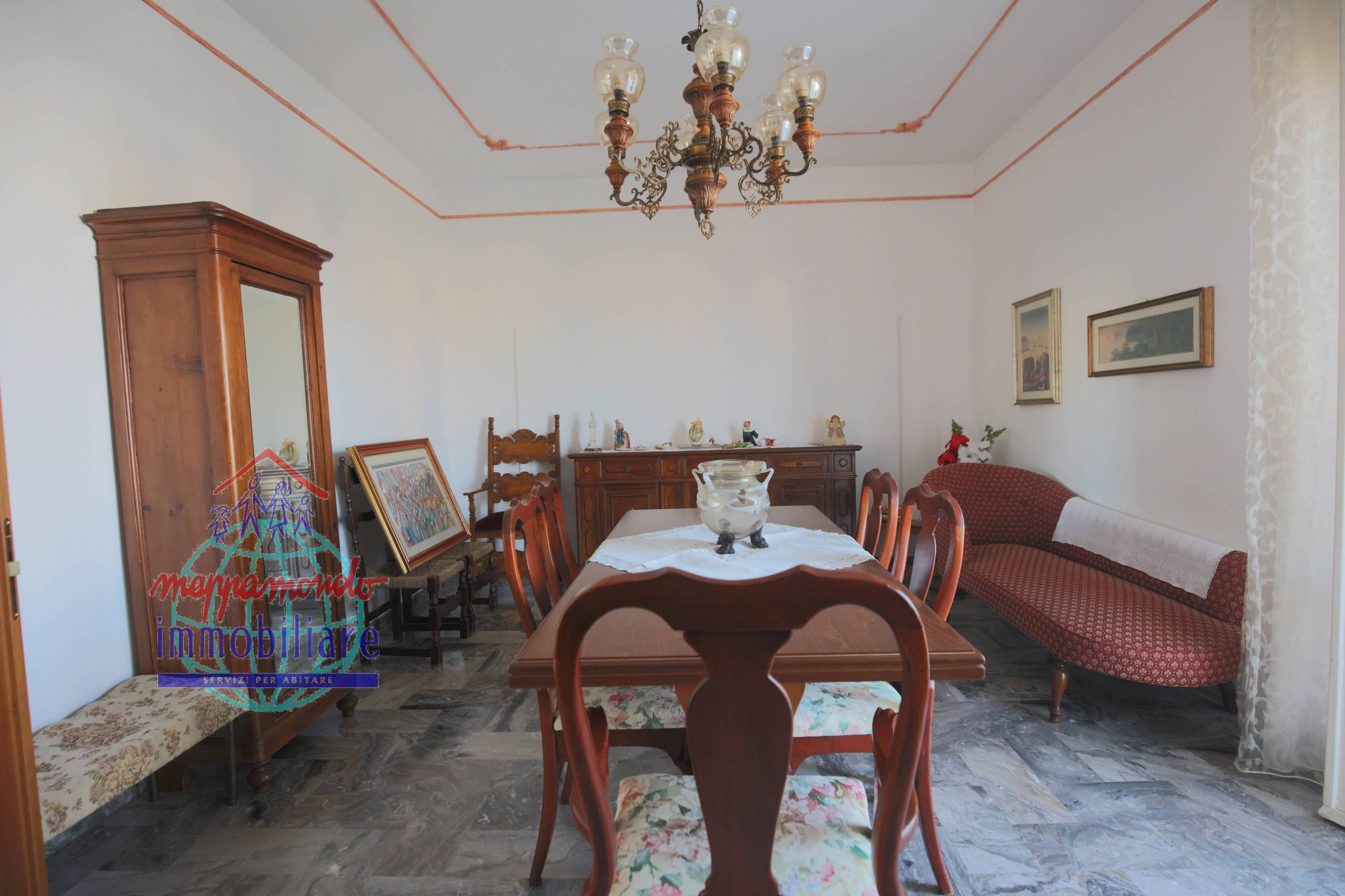 Casa singola in vendita a Cento, Corporeno