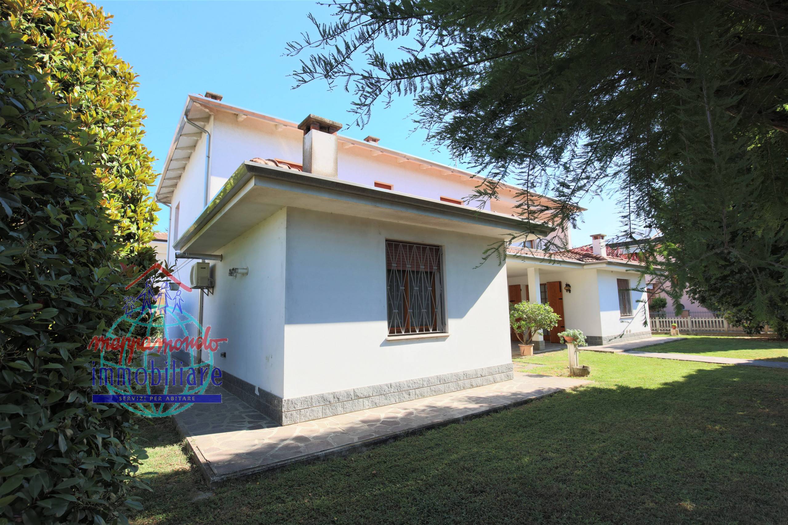 Bi-Tri-Quadrifamiliare in vendita a Crevalcore, Bevilacqua