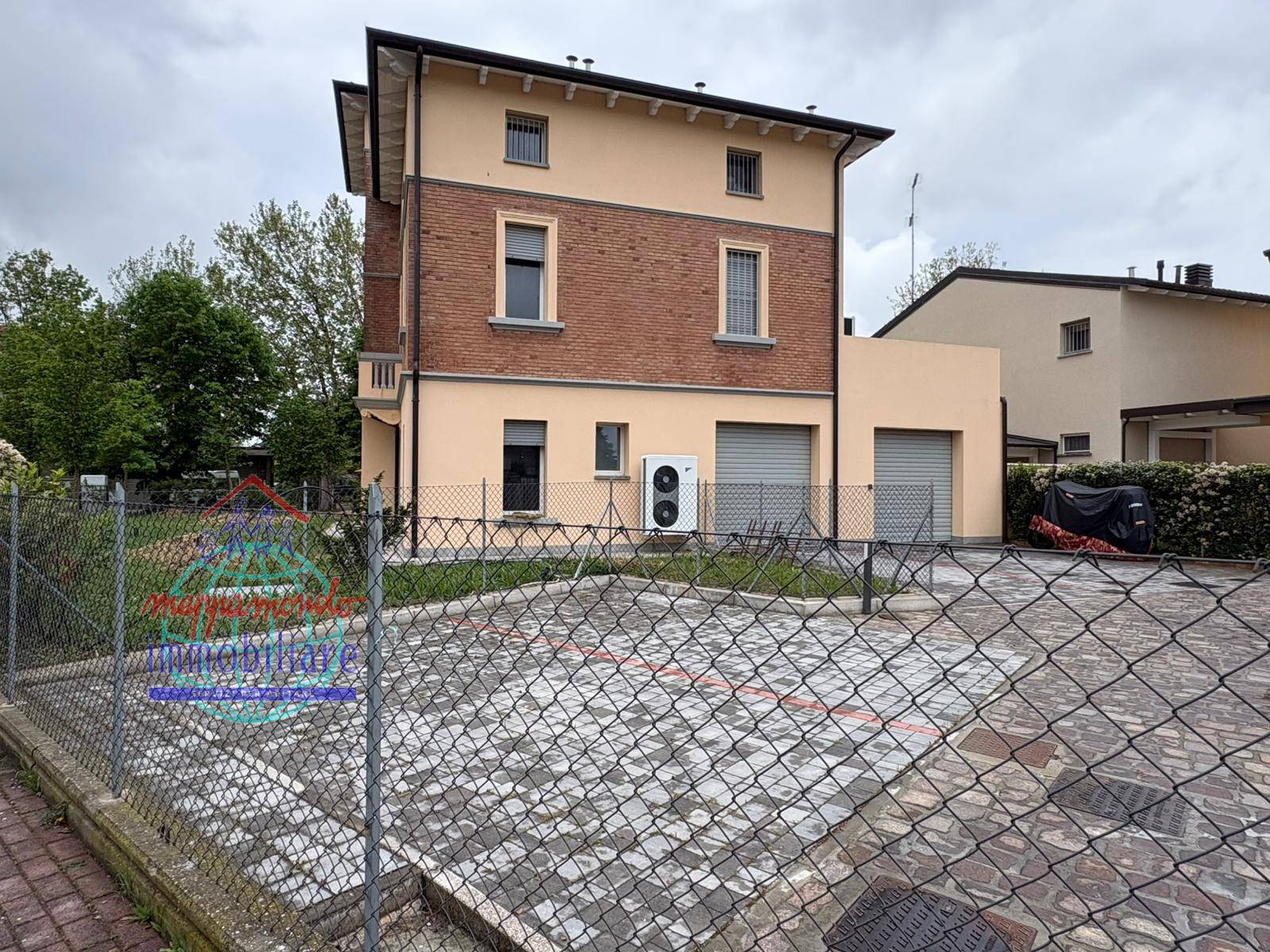 Bi-Tri-Quadrifamiliare in vendita a Sala Bolognese, Padulle