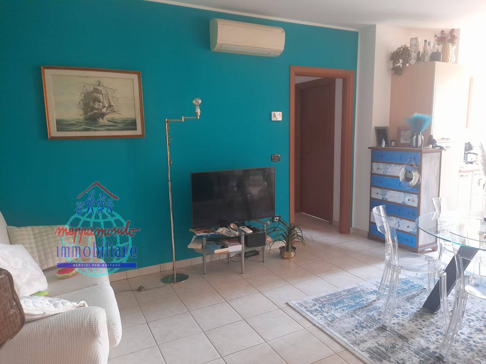 Appartamento in affitto a Cento, Cento