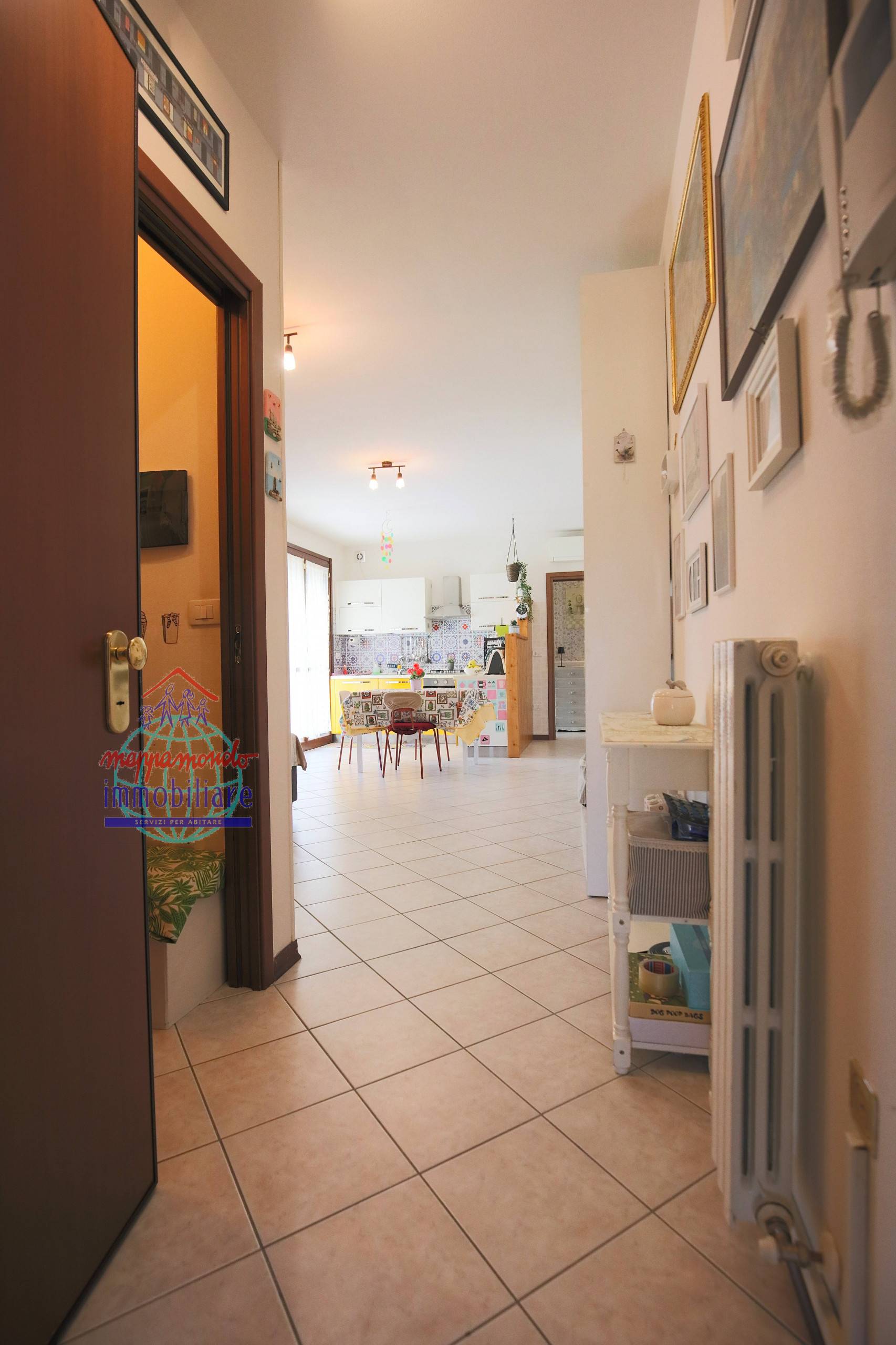 Appartamento in vendita a Cento, Cento