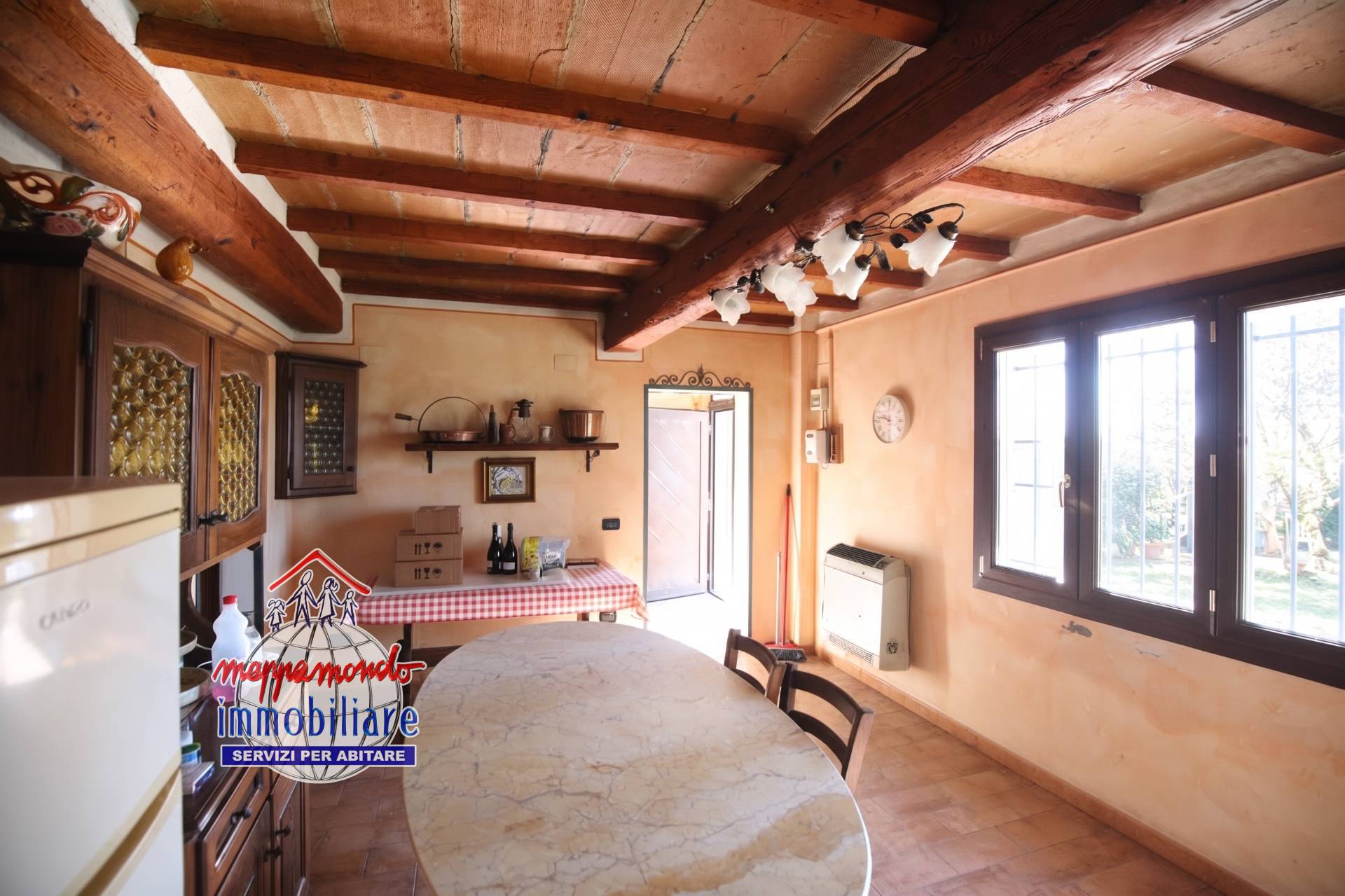Bi-Tri-Quadrifamiliare in vendita a Crevalcore, Bevilacqua
