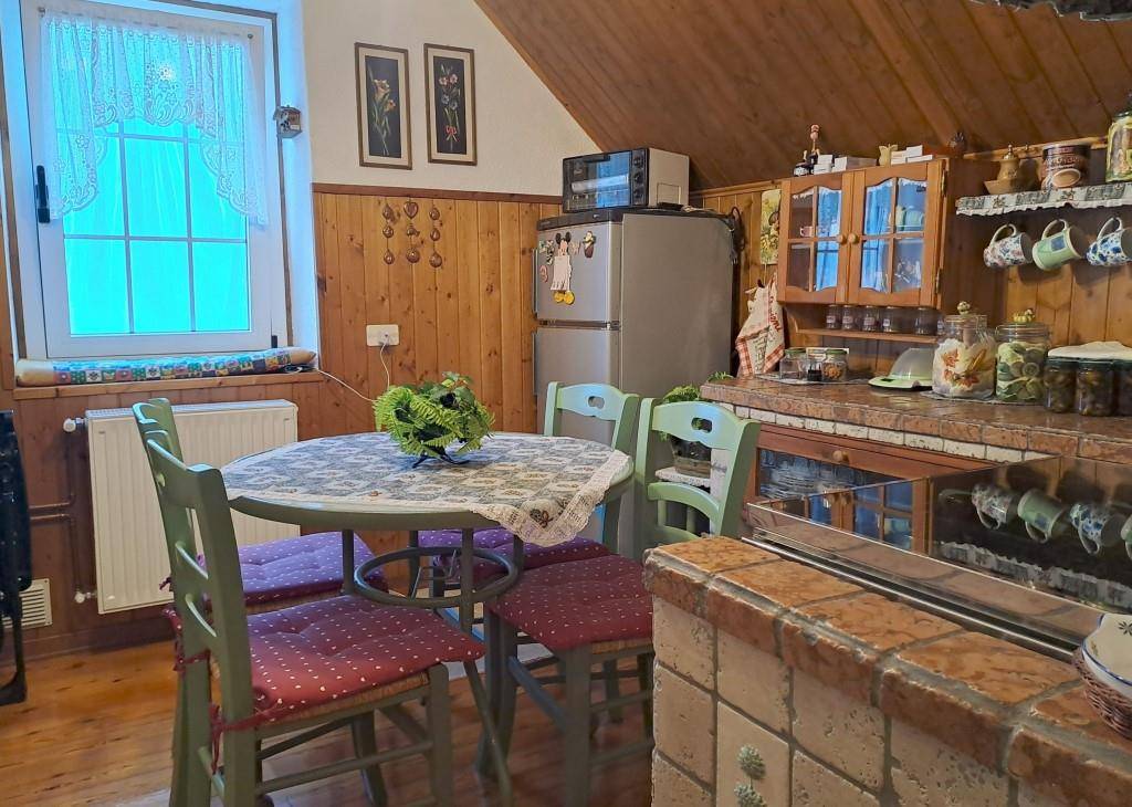 Appartamento in vendita a Malborghetto Valbruna, Bagni di Lusnizza