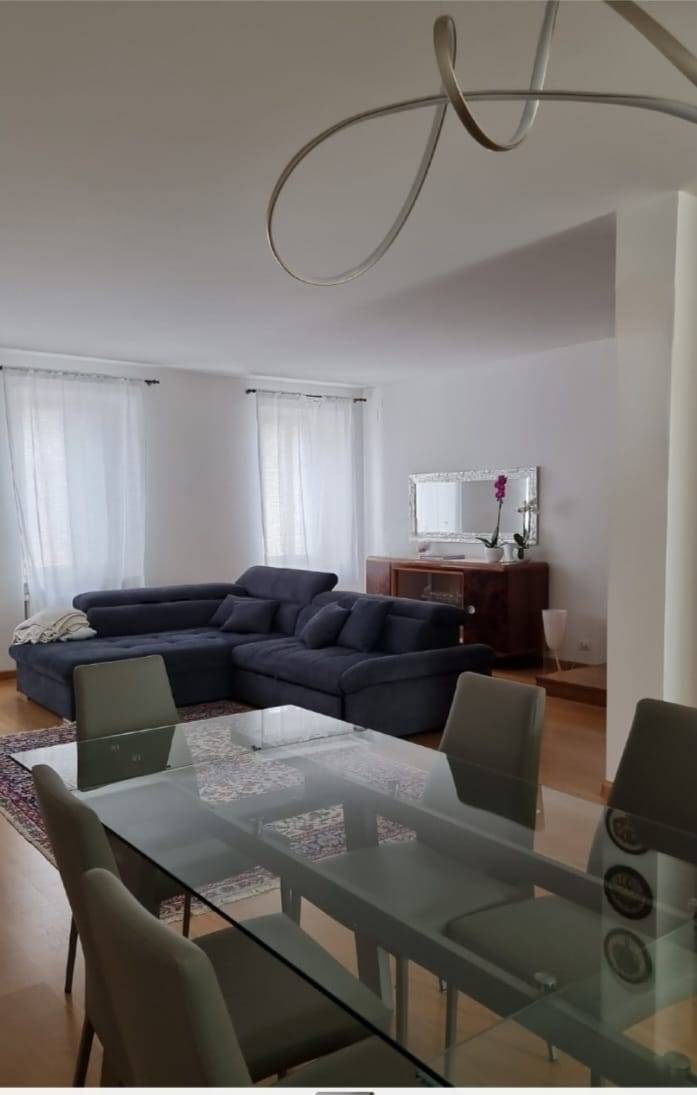 edificio in vendita a Pontebba