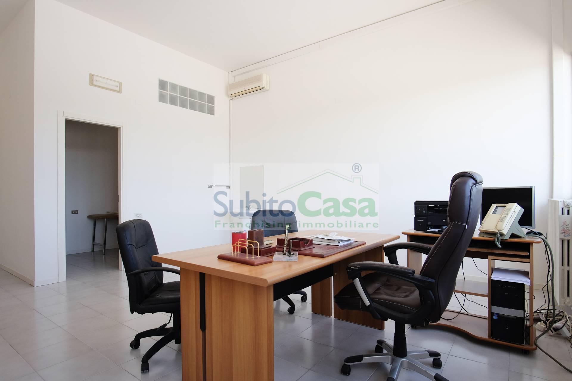 Ufficio in vendita a Chieti, Chieti Zona Levante