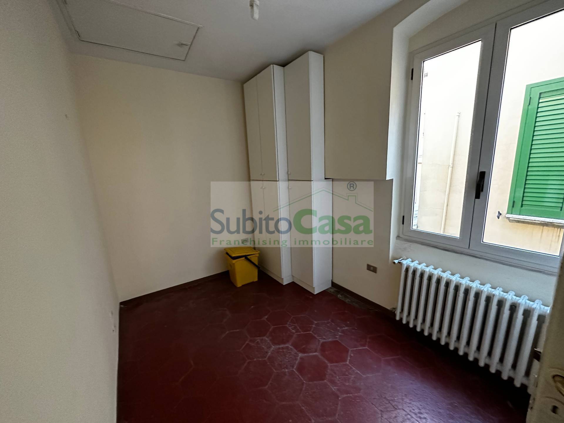 Studio/Ufficio in affitto a Chieti, Centro storico