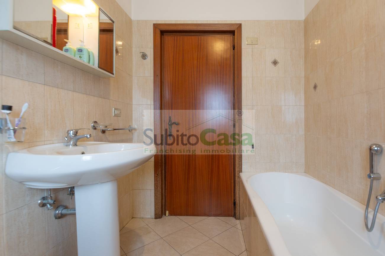 Casa singola in vendita a San Giovanni Teatino, Sambuceto Centro