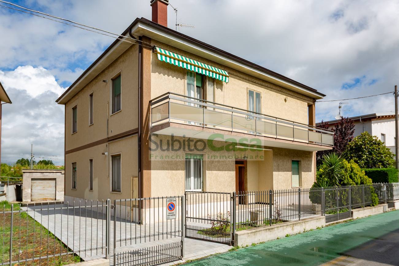 Terreno edificabile in vendita a San Giovanni Teatino, Sambuceto Centro