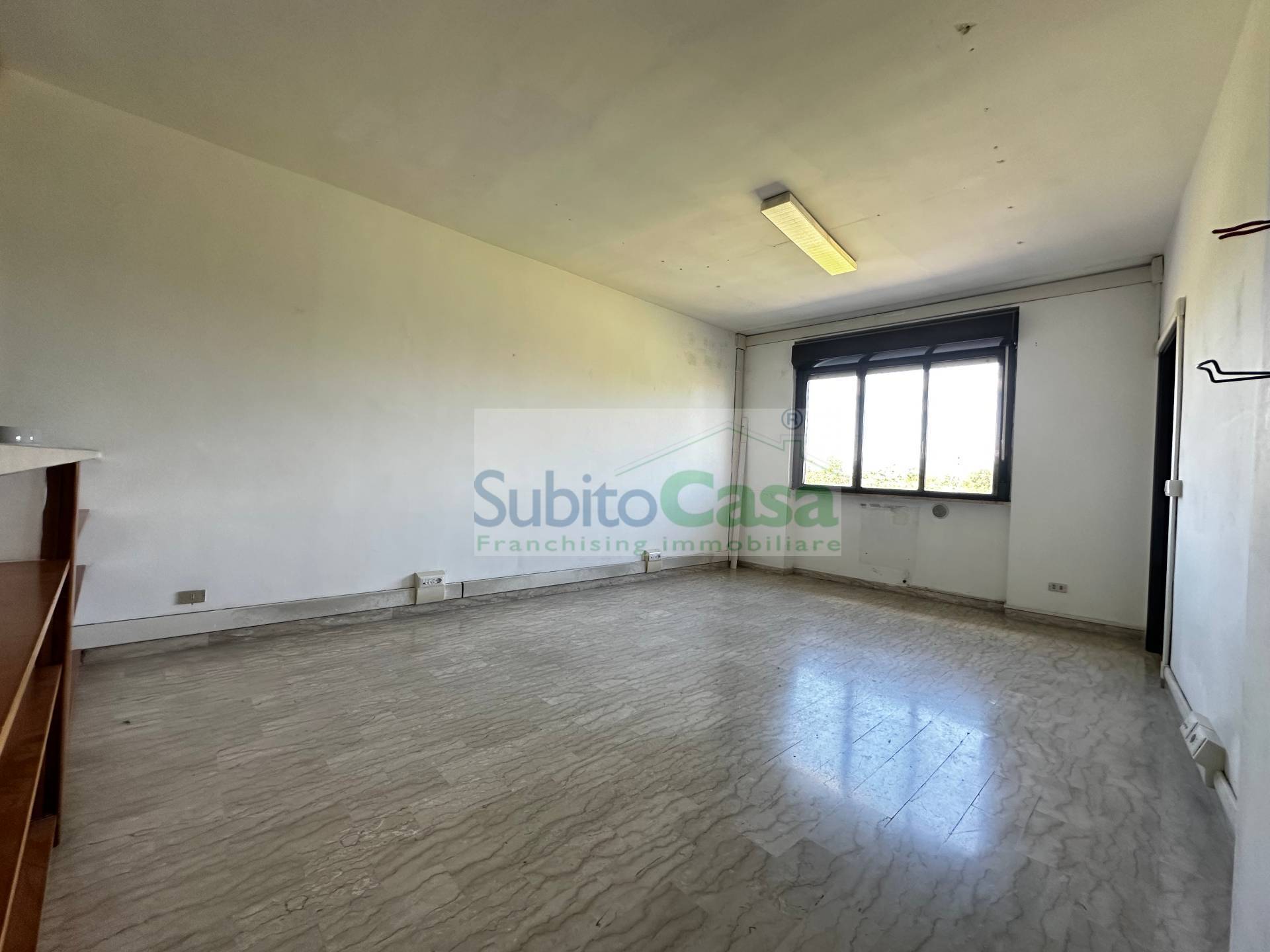 Studio/Ufficio in affitto a Chieti, Chieti Scalo Zona Centro